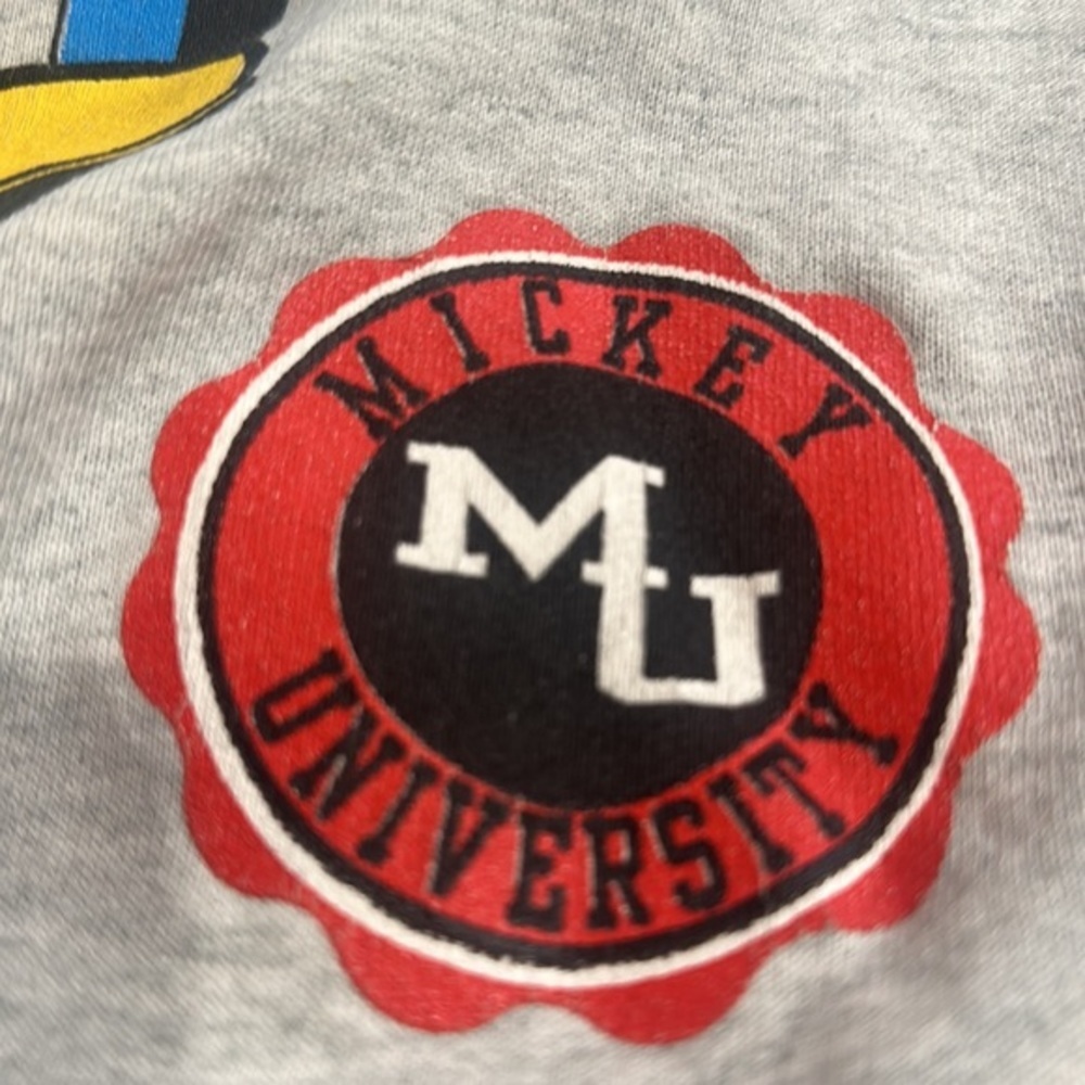 Vintage Disney size medium sweatshirt crew neck - Picture 9 of 11